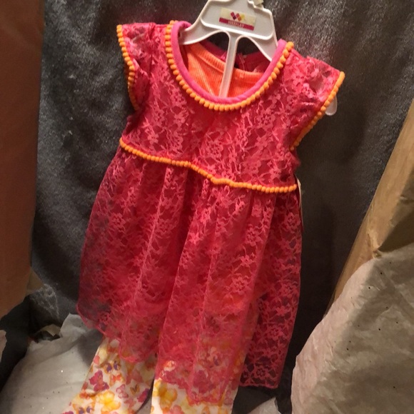 Multi color pant set with matching shirt - Picture 2 of 2